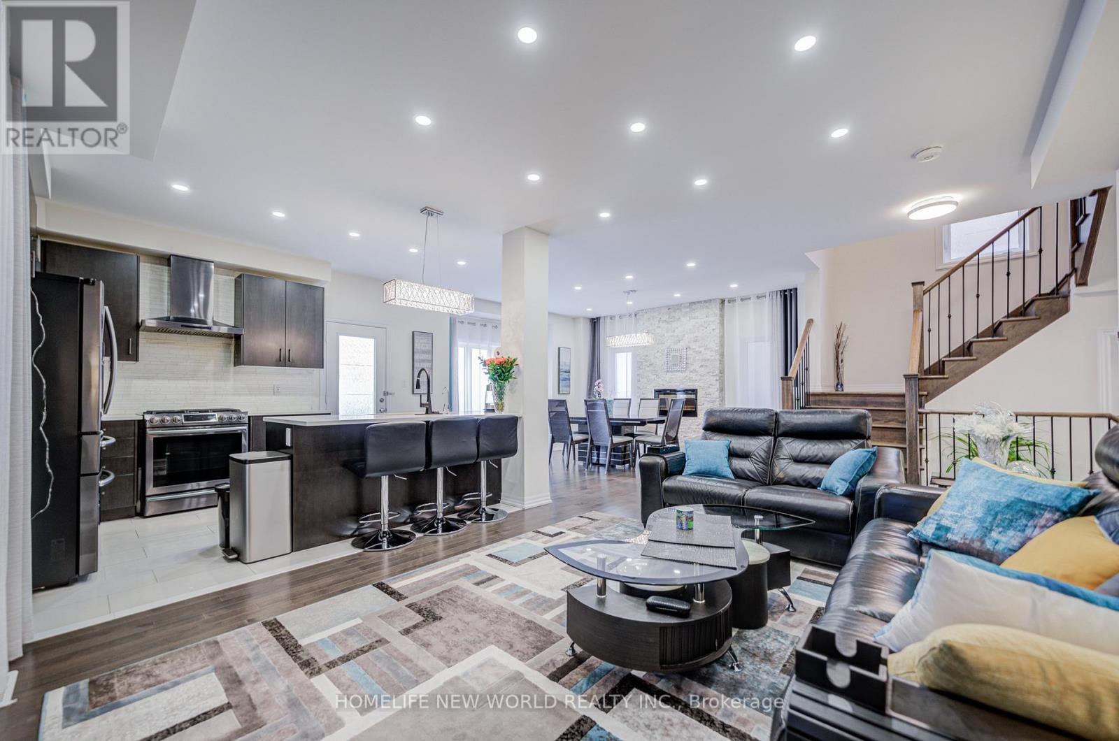 74 TANGO CRESCENT - 10