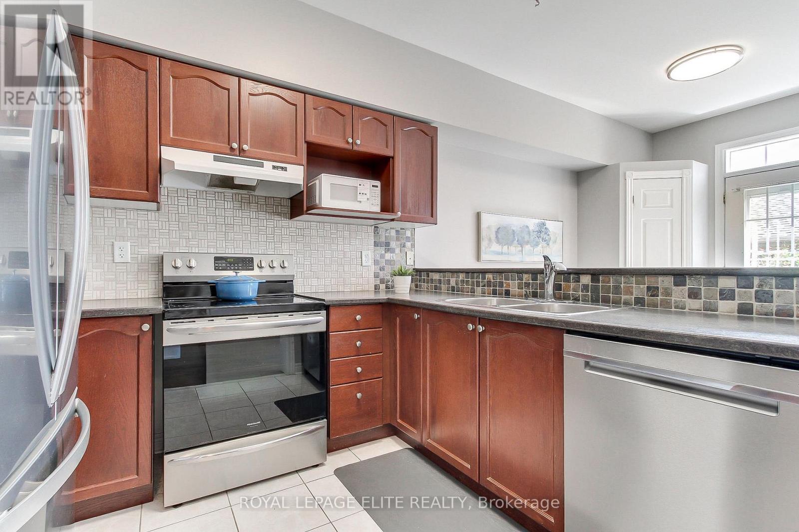 2980 BUR OAK AVENUE - 11