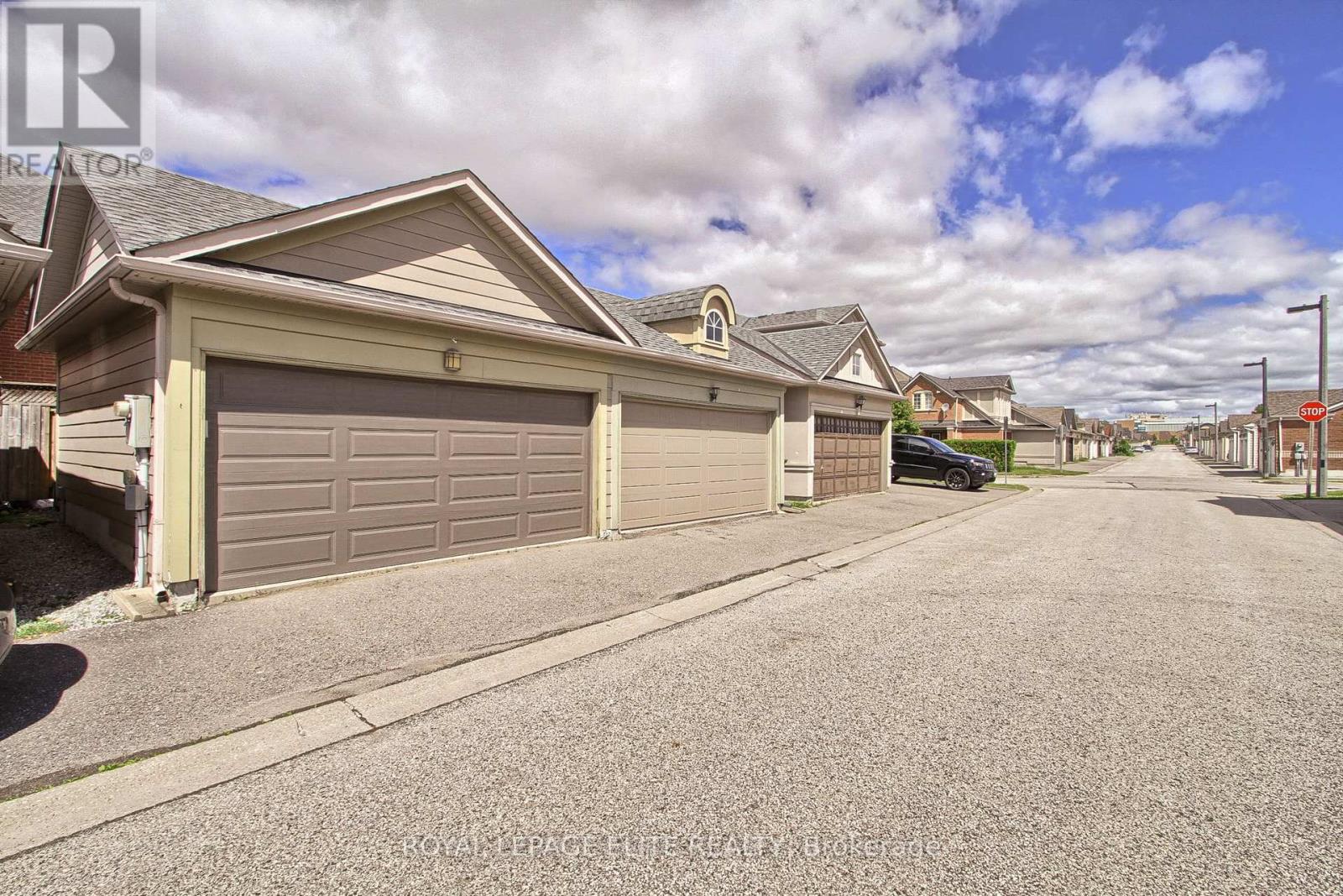 2980 BUR OAK AVENUE - 34
