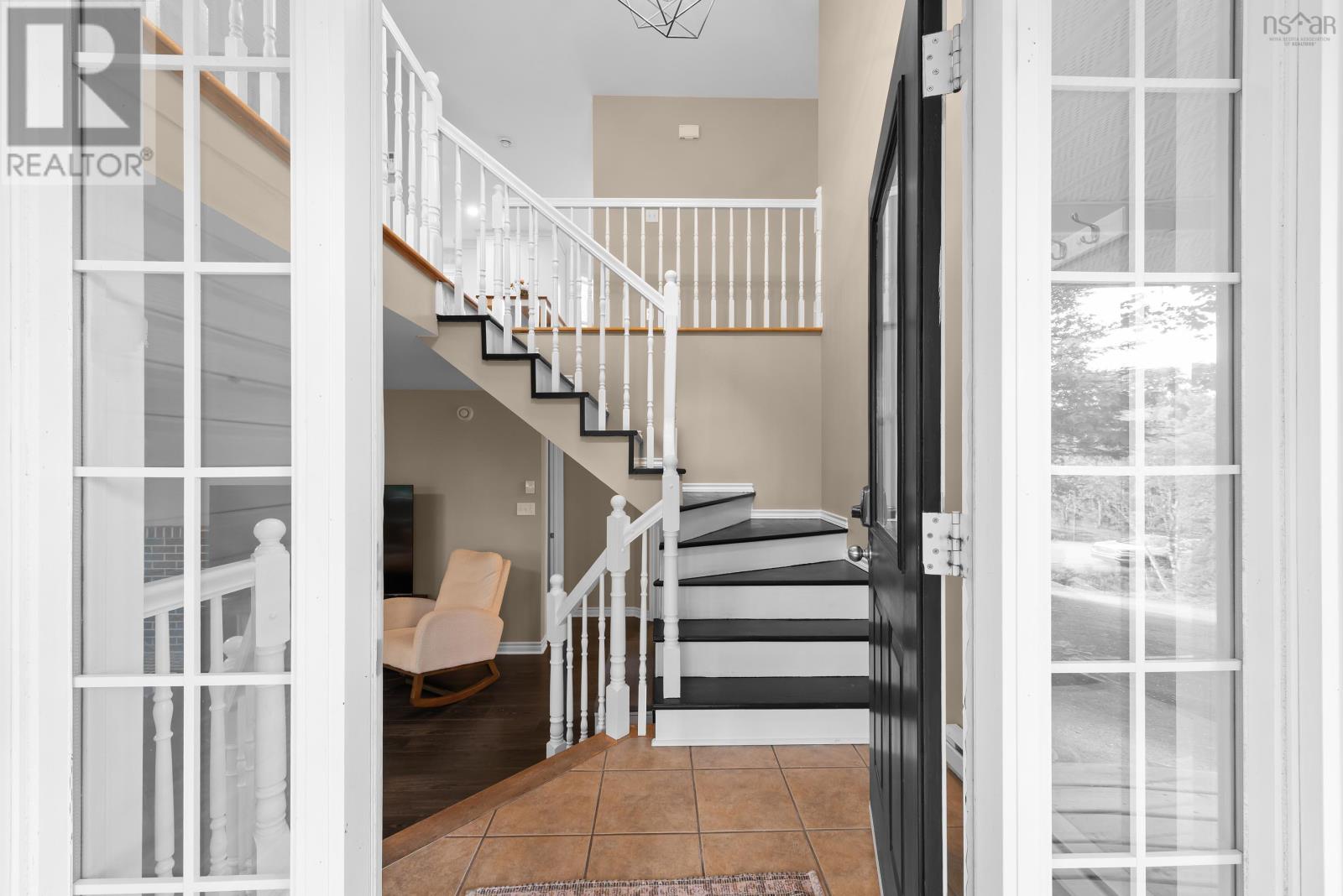 Property 4 of 49 of 90 Leeward Avenue
