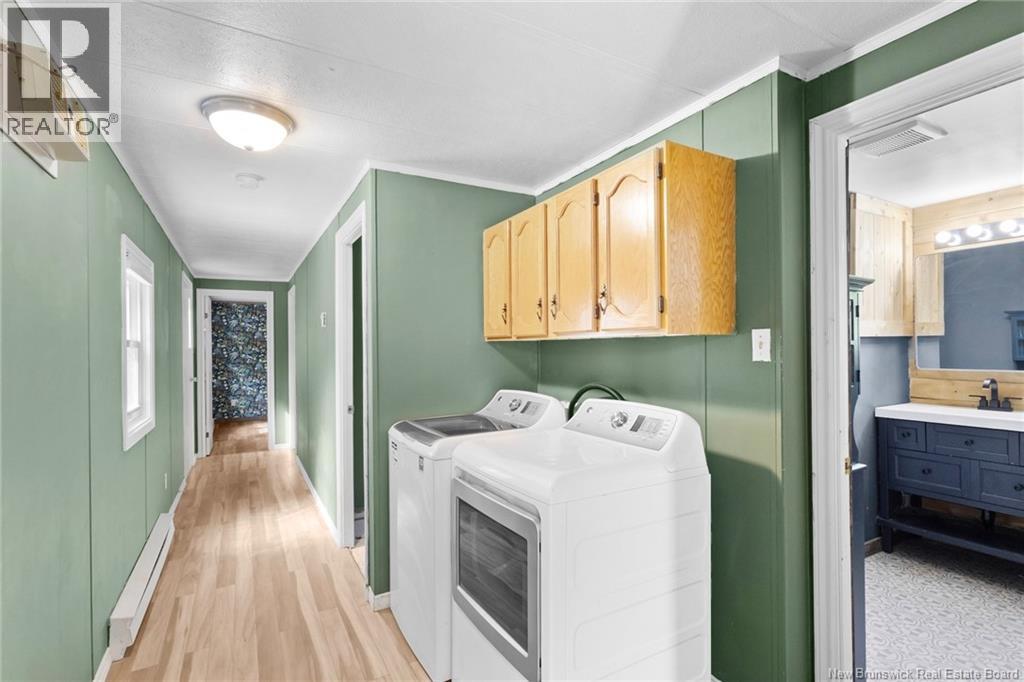 9 Booth Road - 39