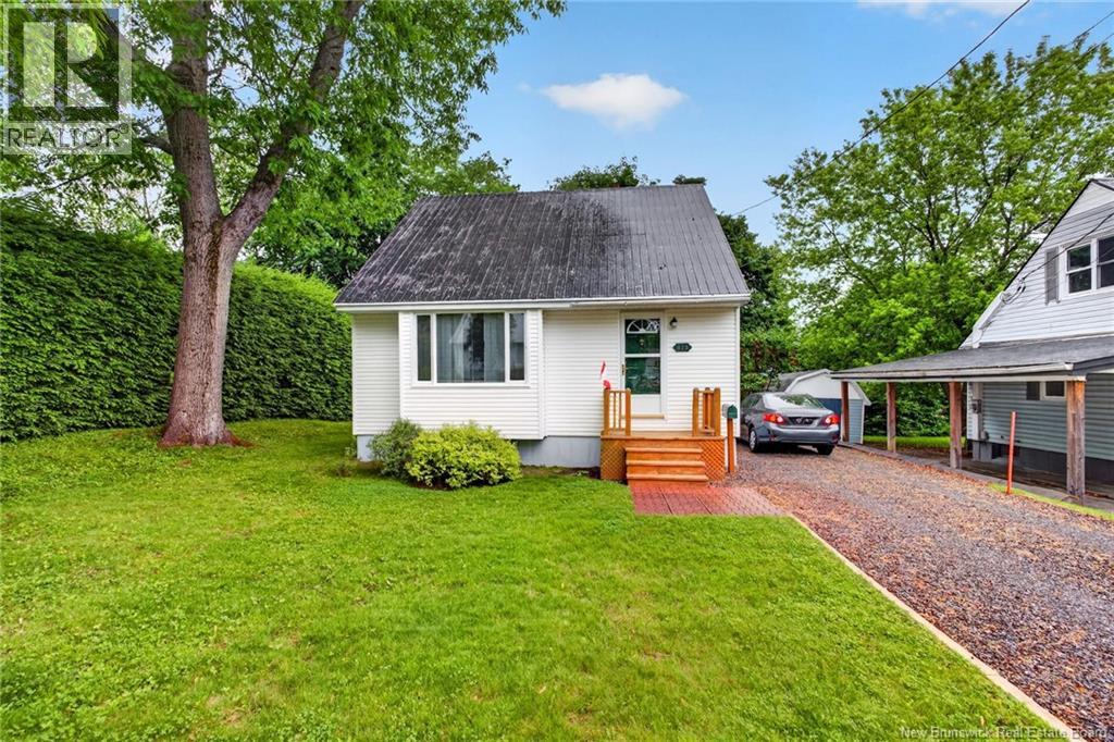 623 Reid Street - 1