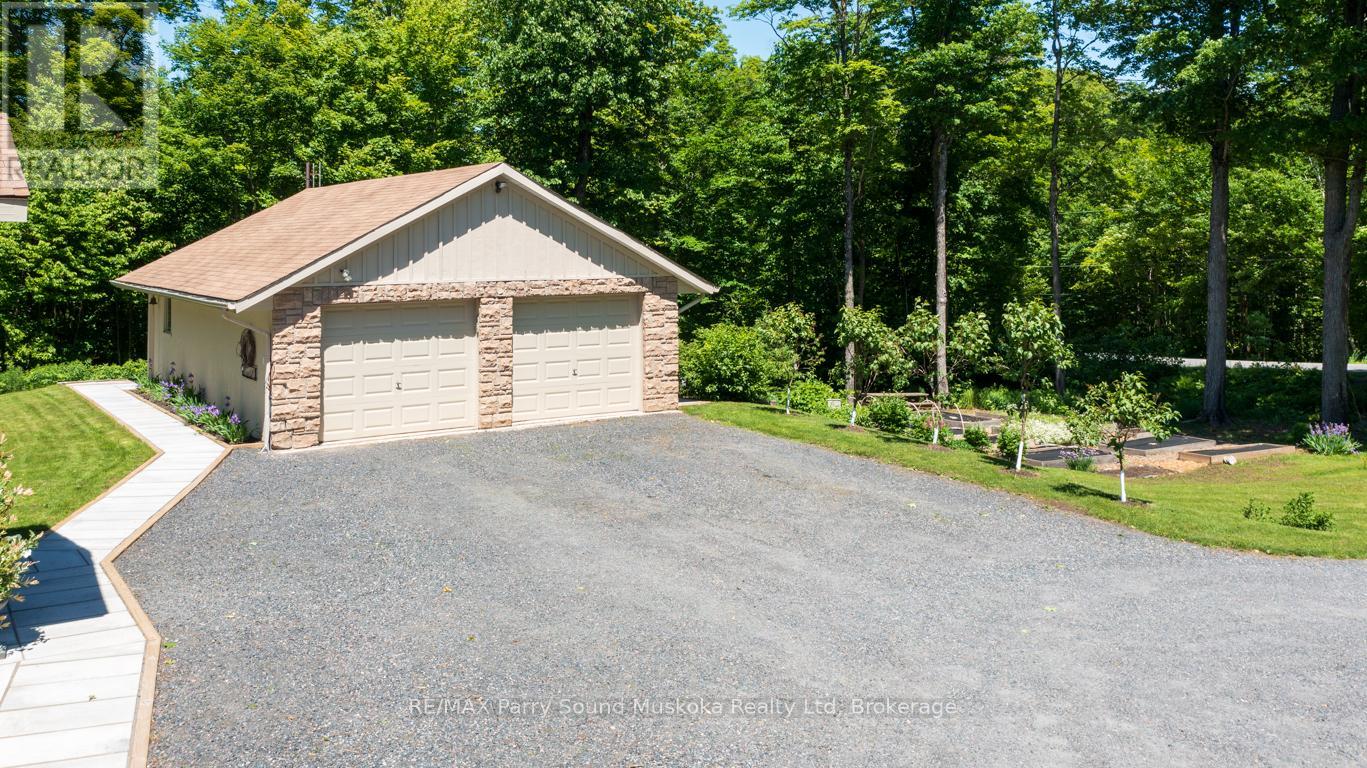 40 BEAVER TRAIL - 43