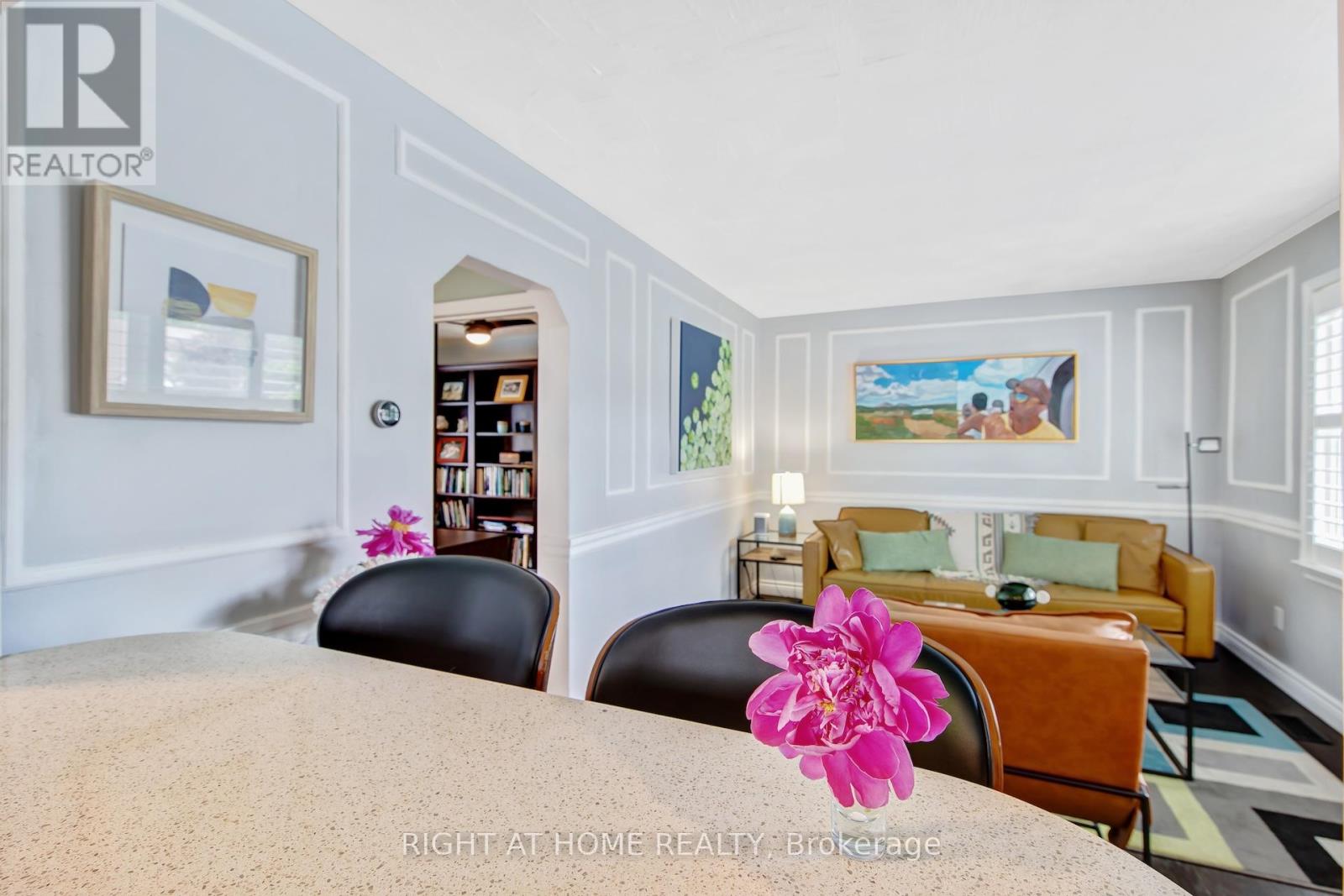 74 MCCAUL STREET - 10