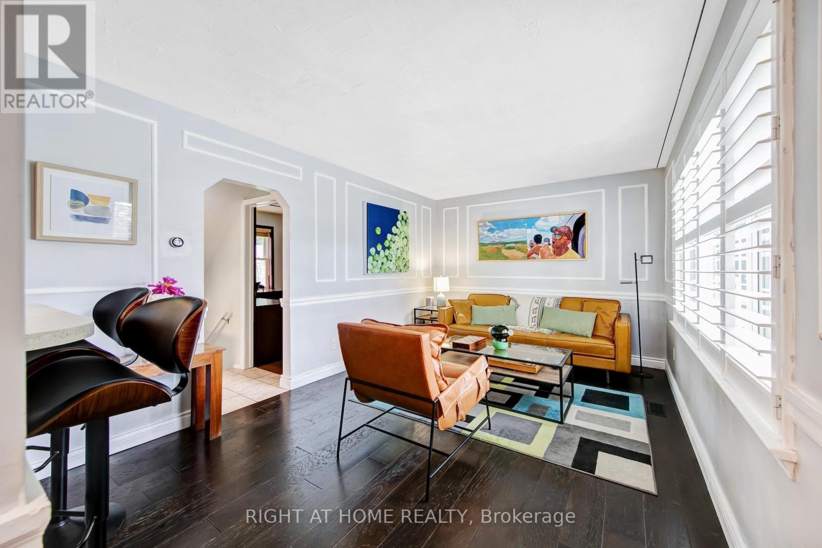 74 MCCAUL STREET - 11