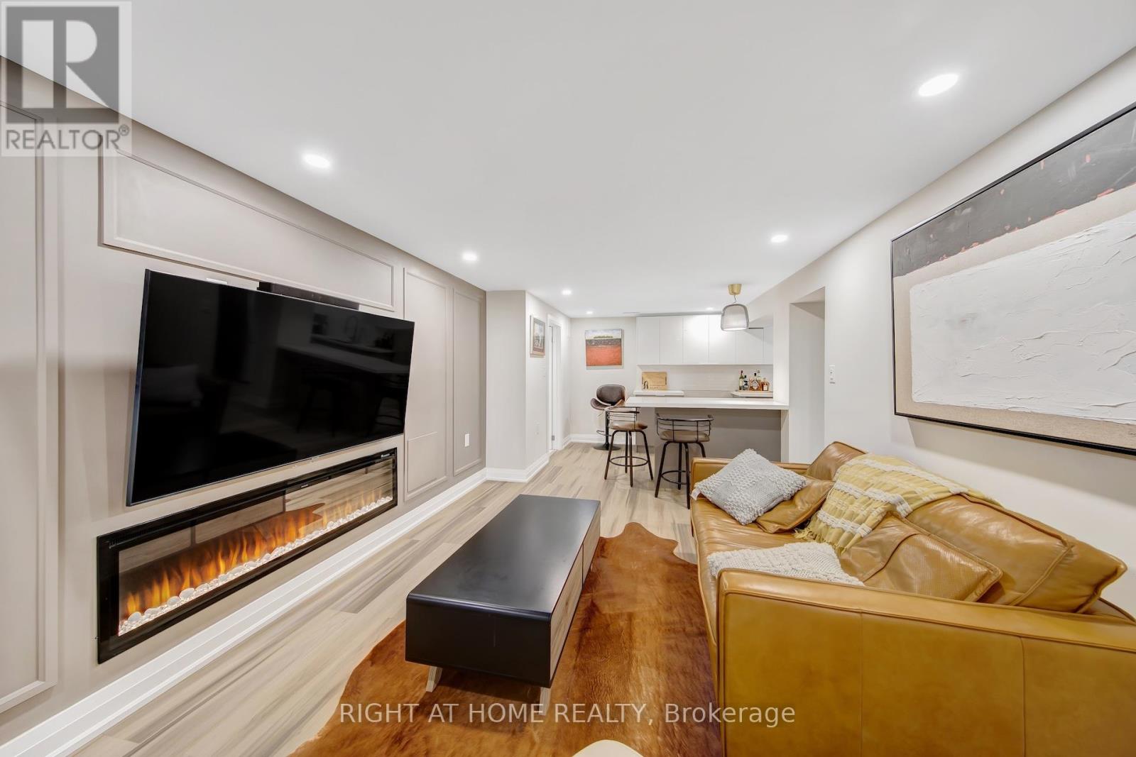 74 MCCAUL STREET - 31