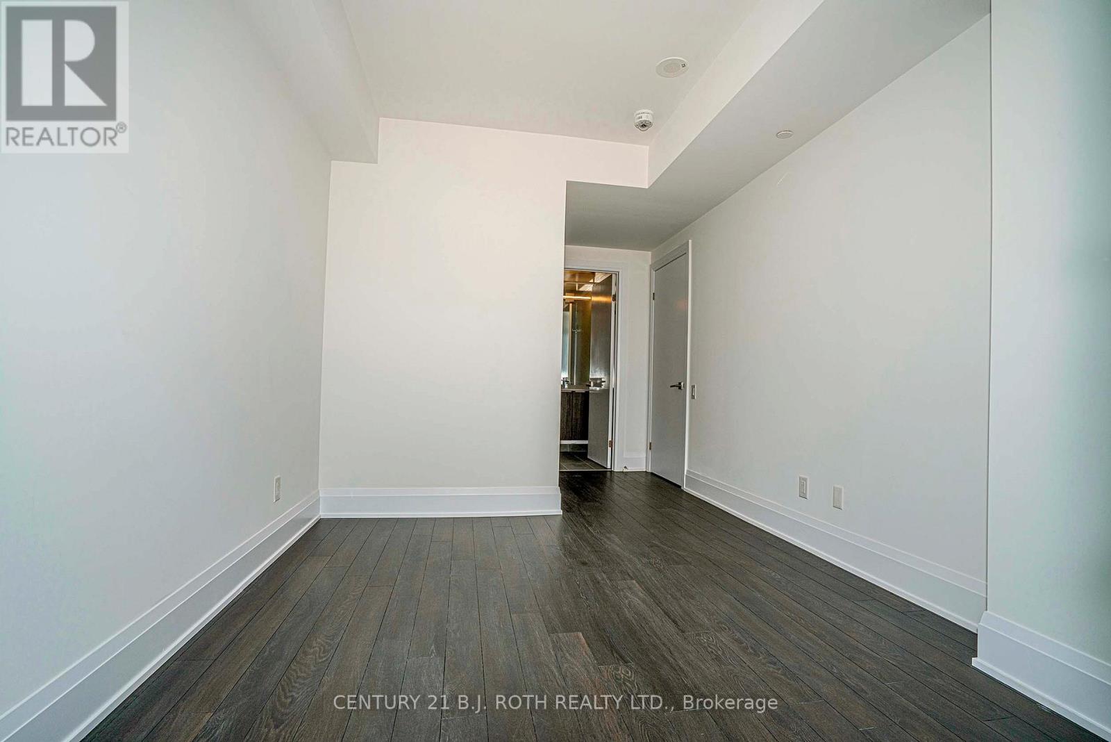 #1603 20 BRIN DRIVE NE - 16