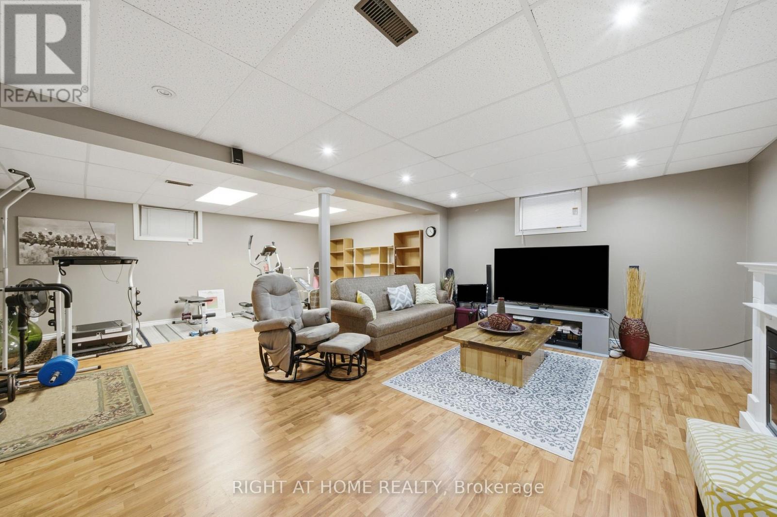 7505 NADIA COURT - 25