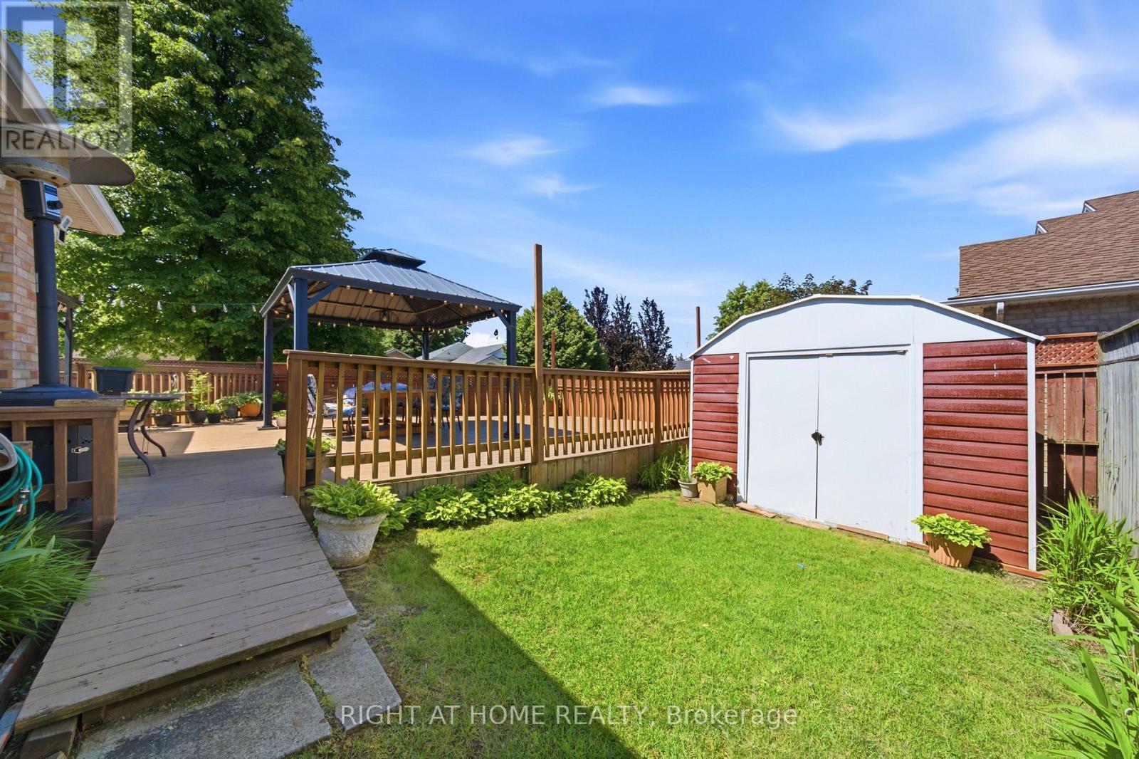 7505 NADIA COURT - 31