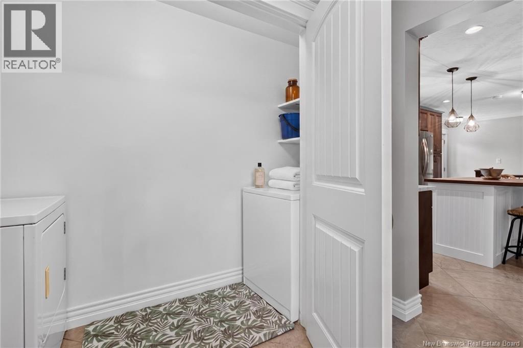 24 Des Roches Street - Image 14