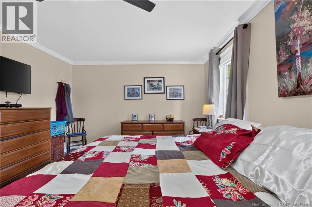 24 Des Roches Street - Image 21