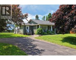 24 Des Roches Street, Bouctouche, NB E4S3B4 Photo 37