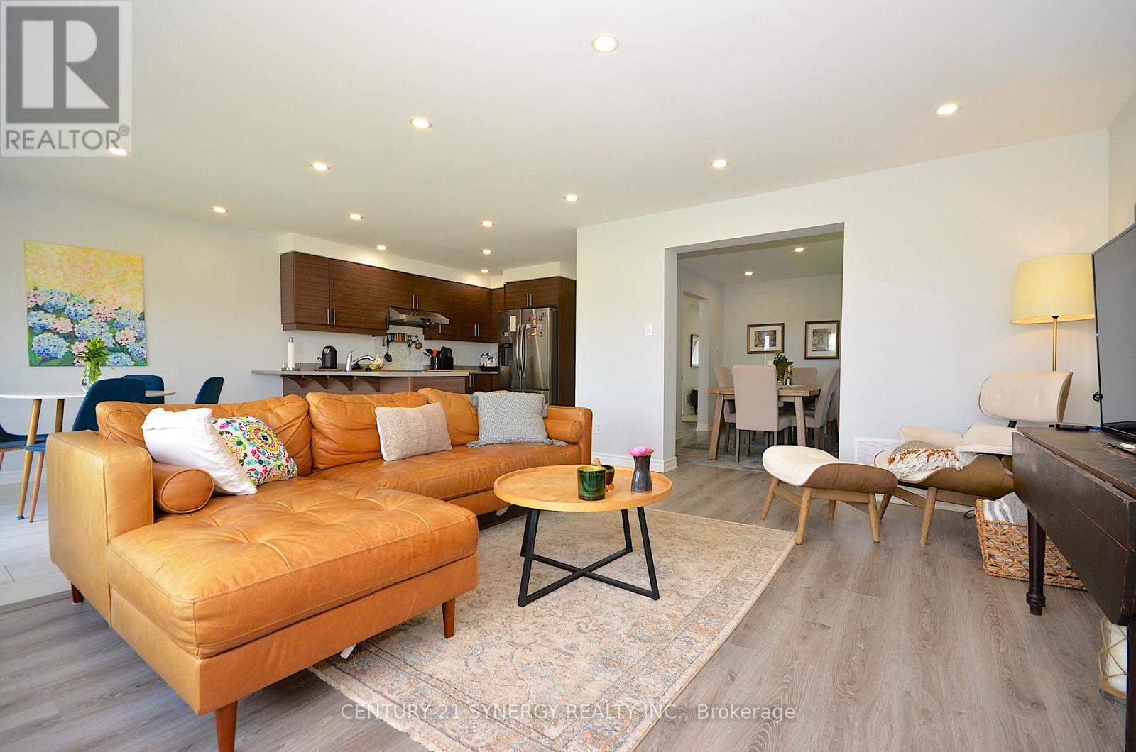 114 UNITY PLACE - 14