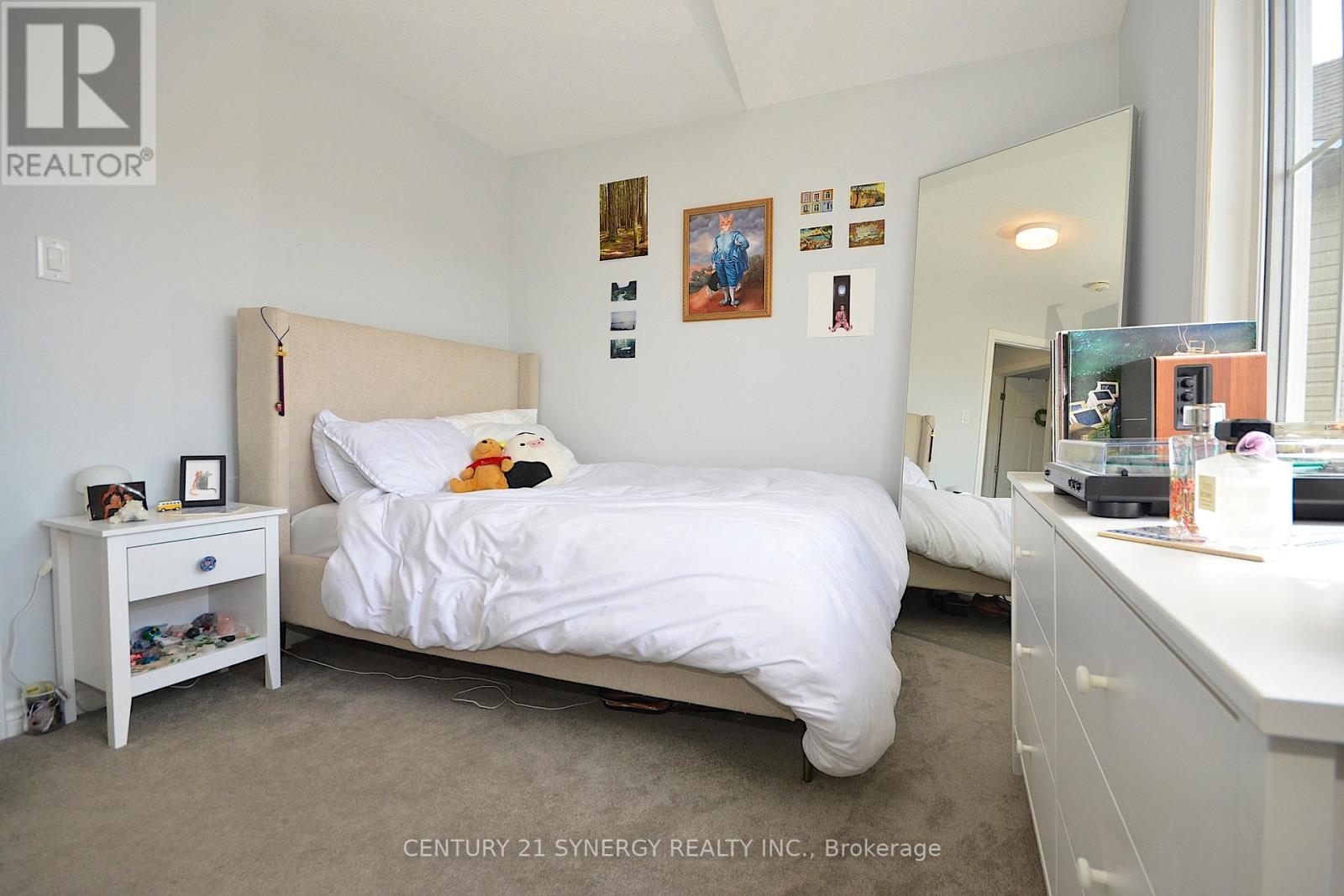 114 UNITY PLACE - 21