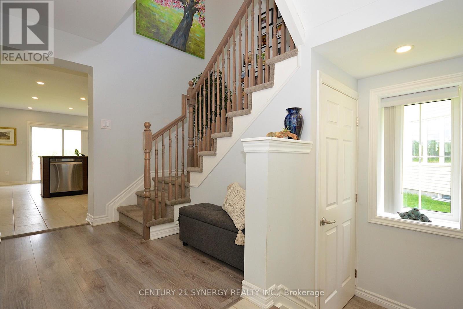 114 UNITY PLACE - 5