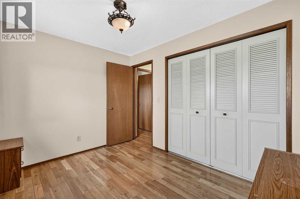 296 Templeton Circle NE — photo 38