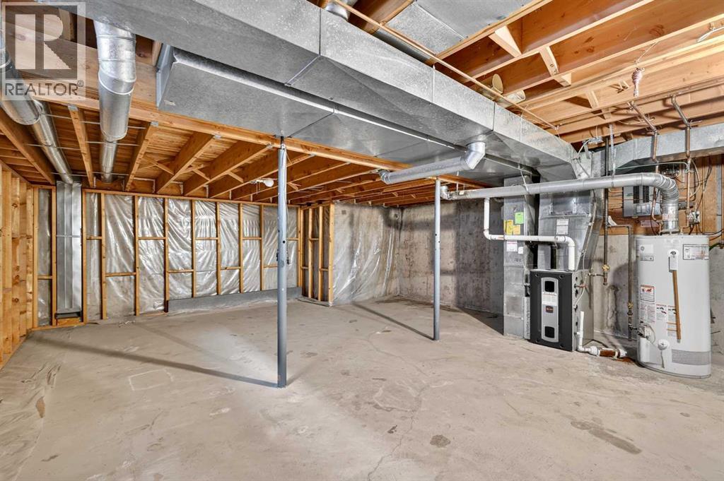 296 Templeton Circle NE — photo 40