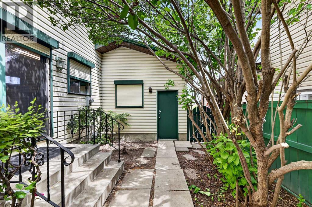 296 Templeton Circle NE — photo 45