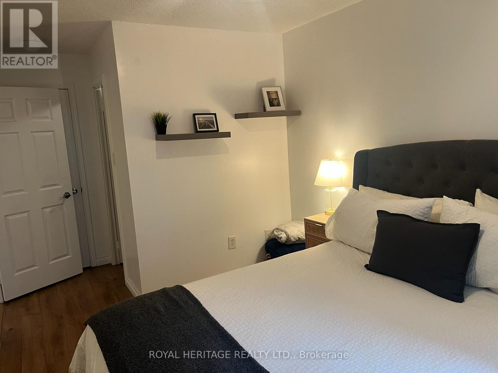 #211 188 REDPATH AVENUE - 12