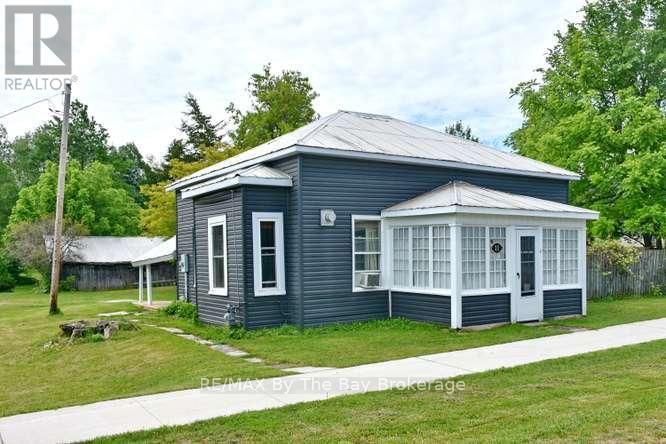 11 EDWARD STREET W - 1