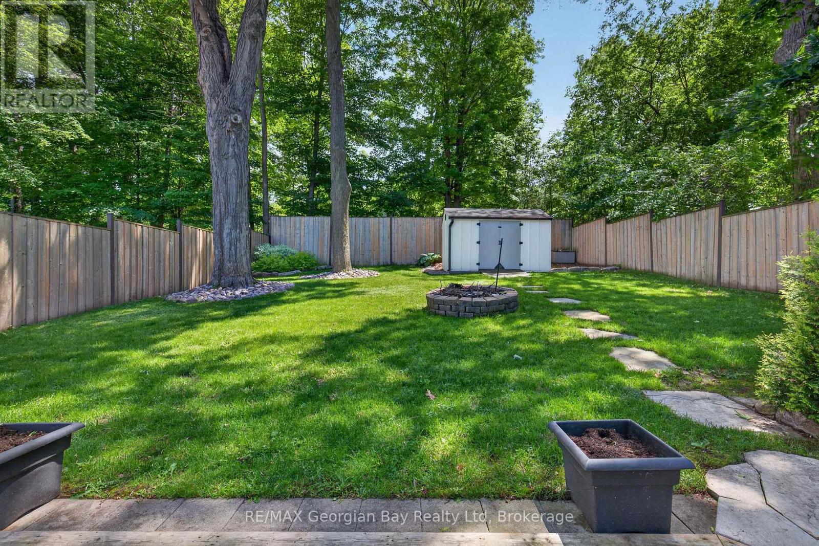 241 DONALDA STREET - 23