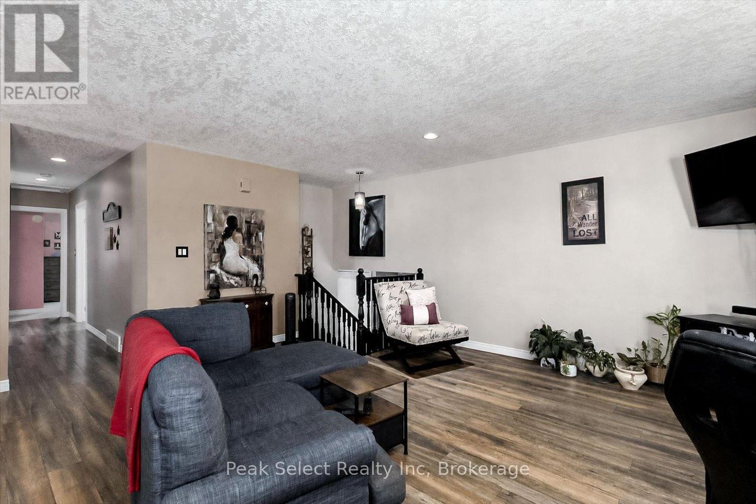 59 ALBERT STREET - 6