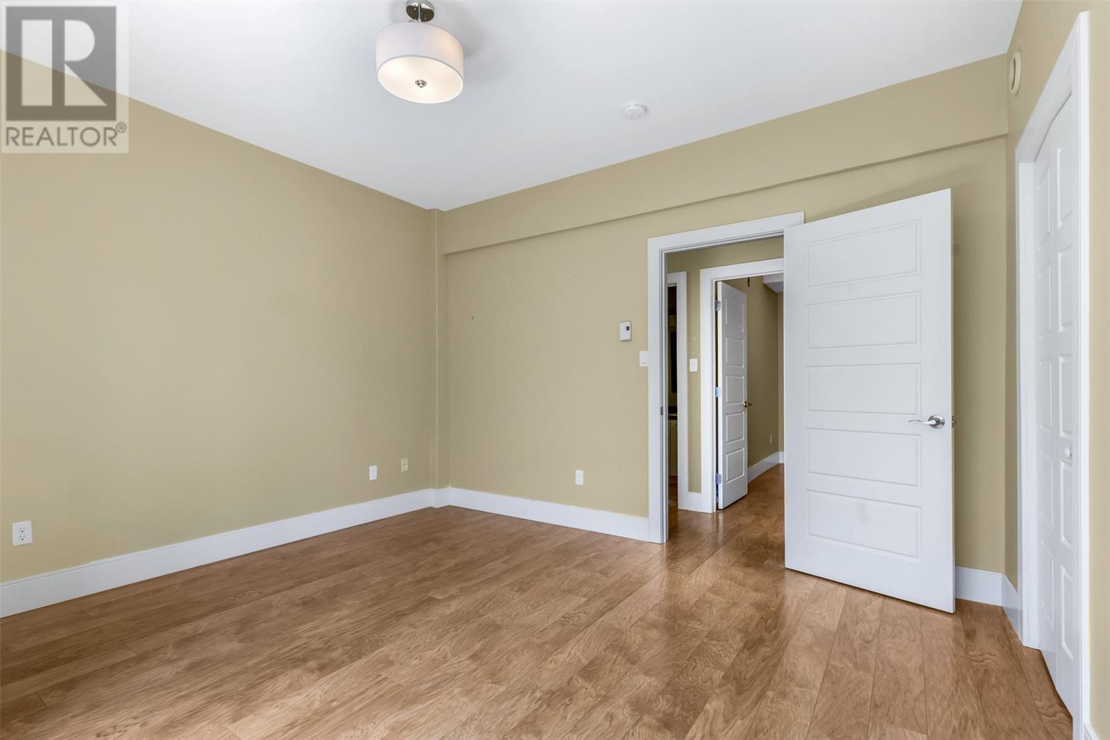 Unit 203 - 27 Rhodora Street thumbnail 19