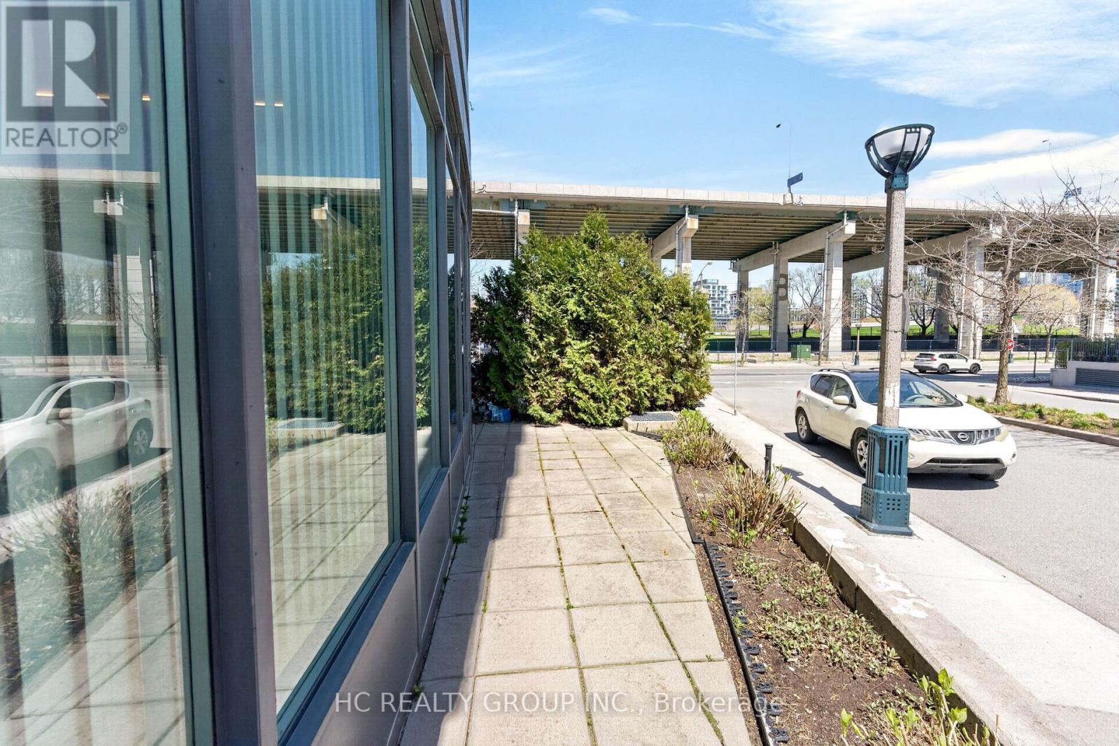 #121 231 FORT YORK BOULEVARD - 12