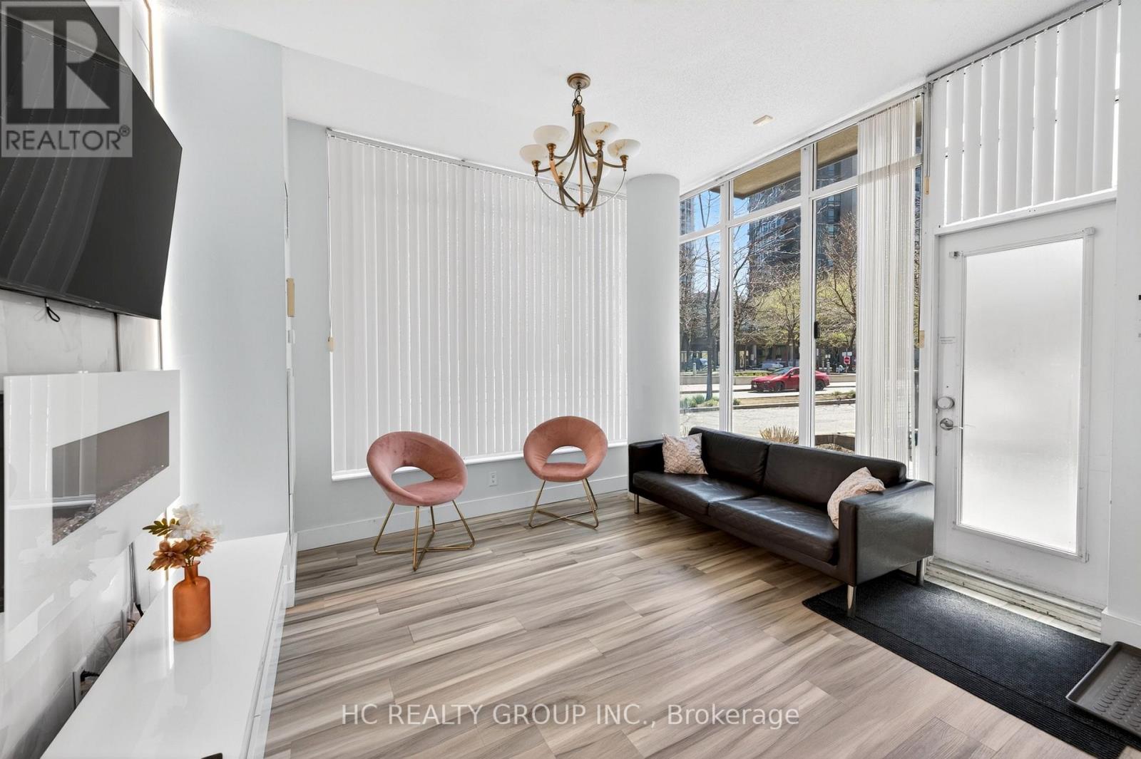 #121 231 FORT YORK BOULEVARD - 23