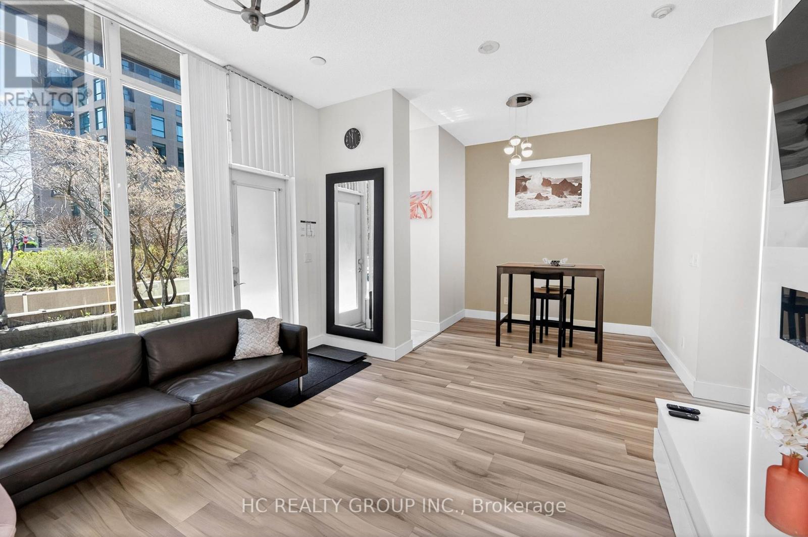 #121 231 FORT YORK BOULEVARD - 26