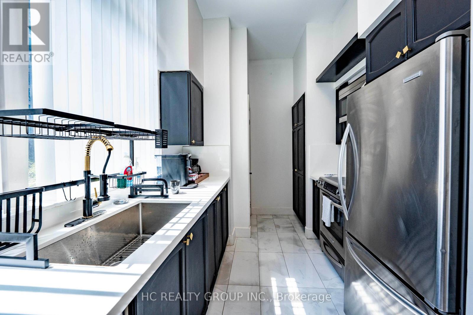 #121 231 FORT YORK BOULEVARD - 31