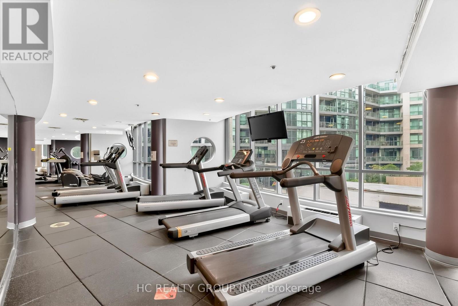 #121 231 FORT YORK BOULEVARD - 44