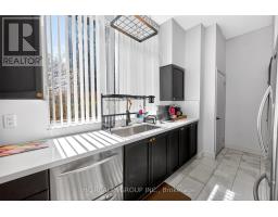 121 - 231 Fort York Boulevard, Toronto, ON M5V1B2 Photo 34