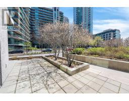 121 - 231 Fort York Boulevard, Toronto, ON M5V1B2 Photo 9