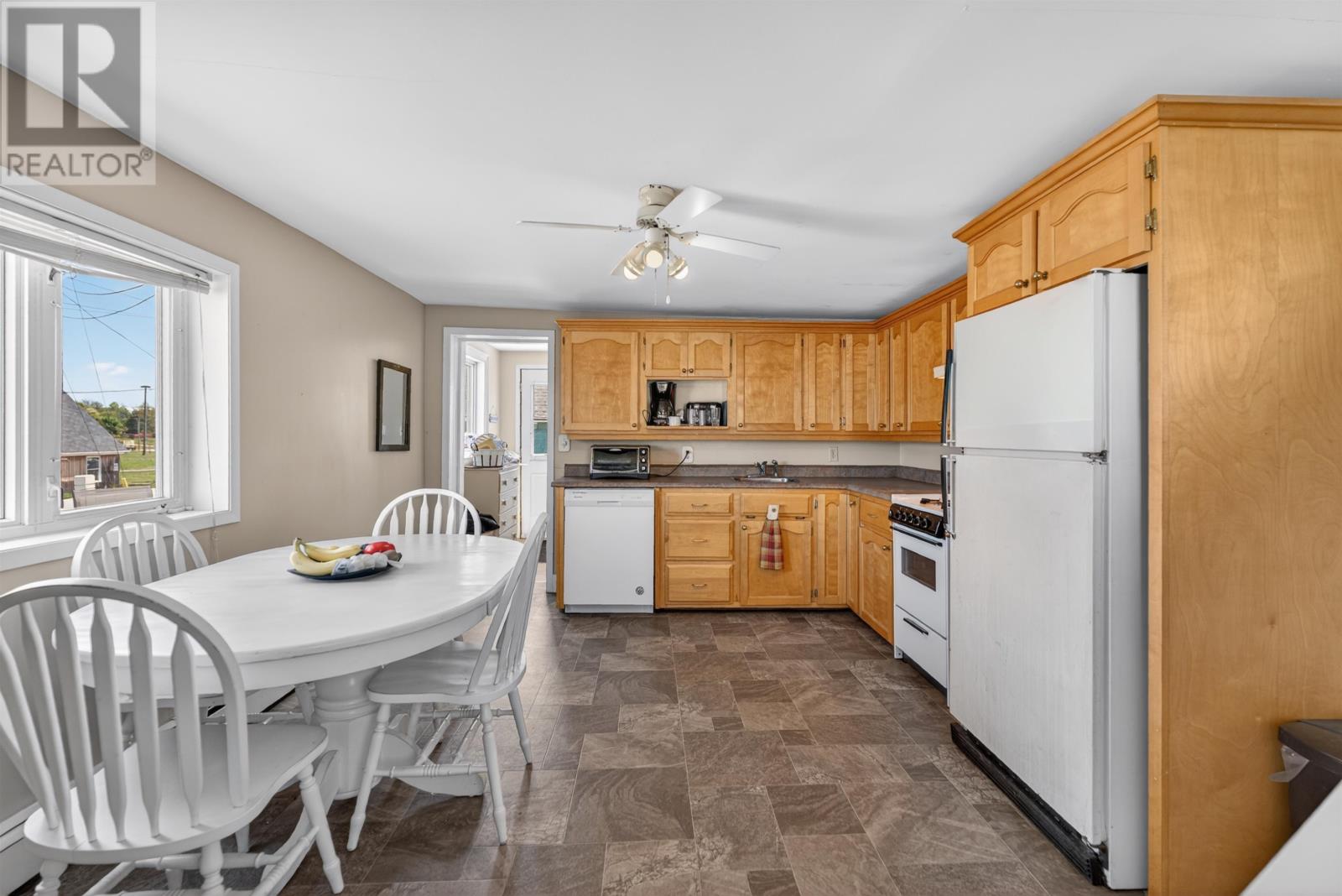 105 Riverside Drive - 9