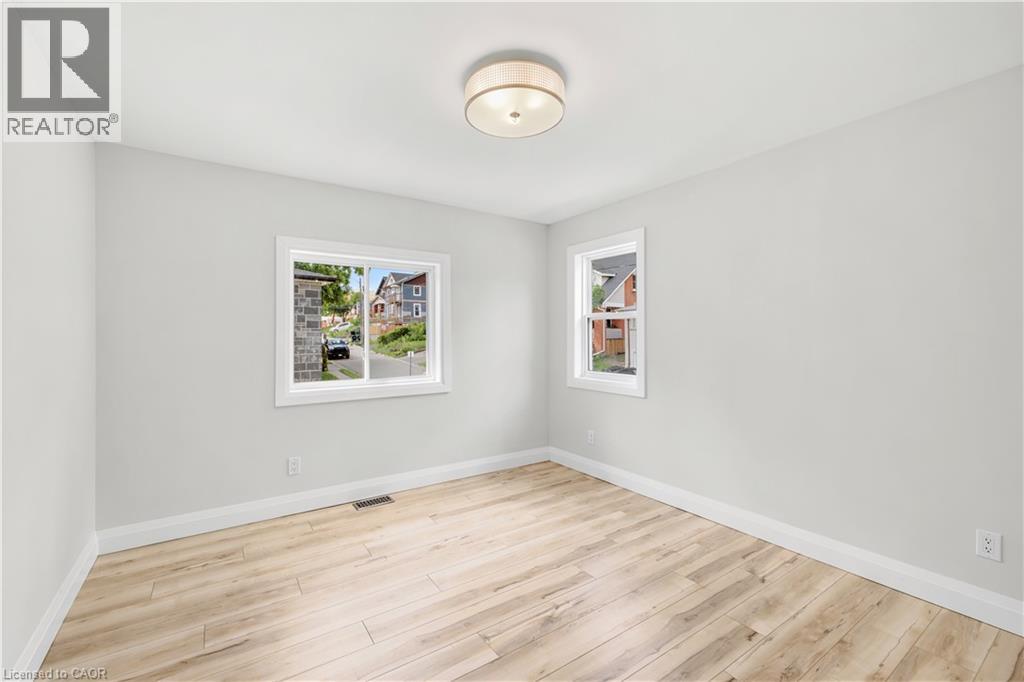 131 ST GEORGE Street - 14