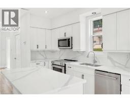 131 St George Street, Kitchener, ON N2G2T2 Photo 6