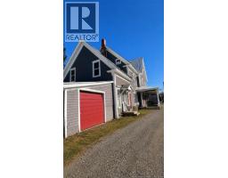 132 Broadway Street, photo 3