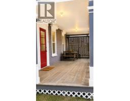 132 Broadway Street, photo 4