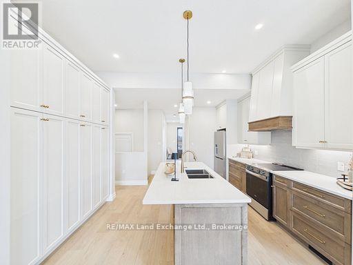 107 INVERNESS STREET N - 6