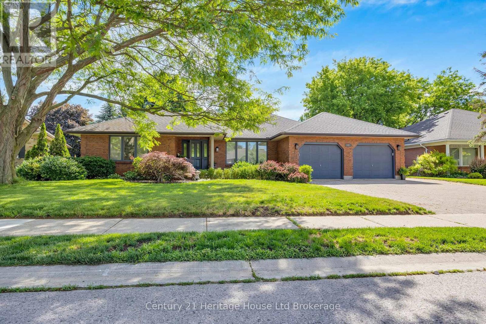 42 ALEXANDER AVENUE - 1