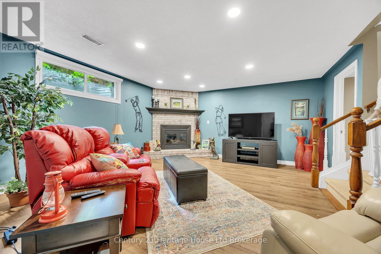 42 ALEXANDER AVENUE - 20