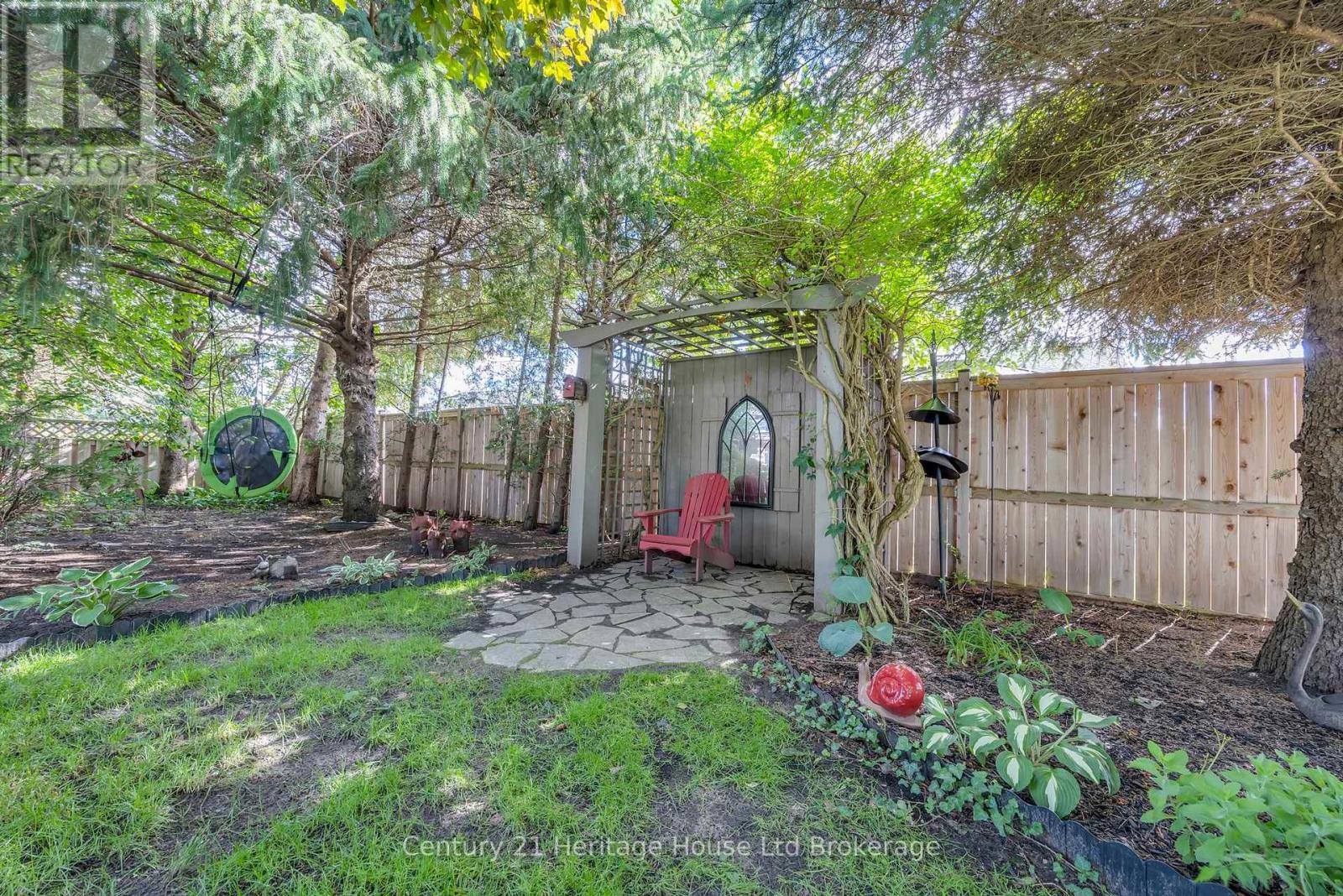 42 ALEXANDER AVENUE - 33
