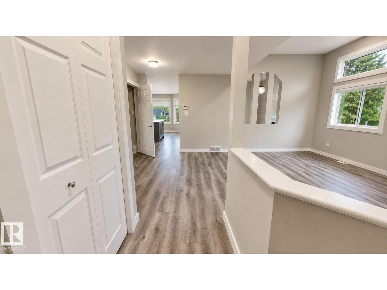 2 HAMPTON CT - 3