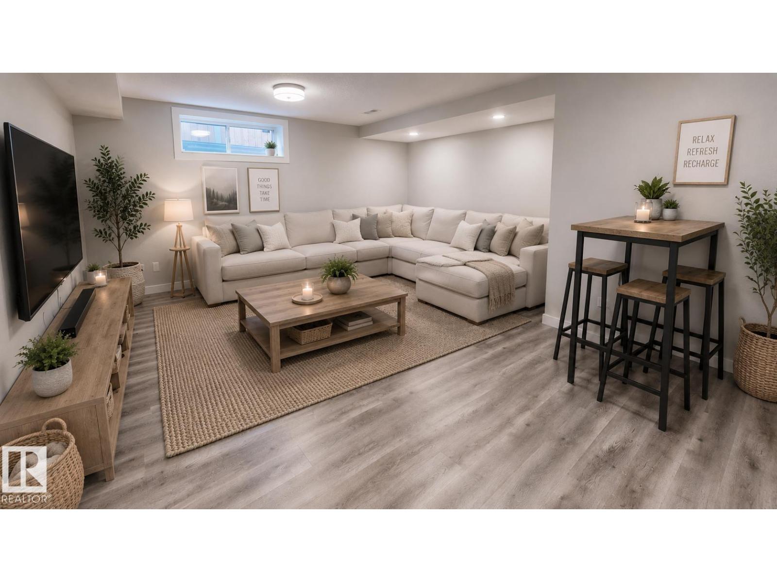 2 HAMPTON CT - 25
