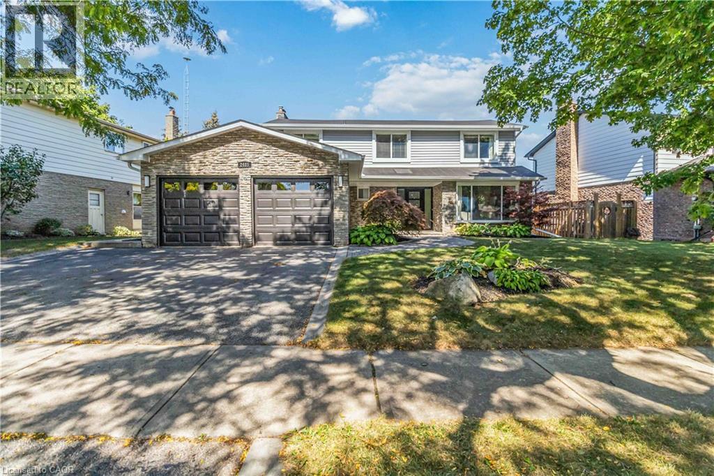 2485 WOBURN Crescent - 1