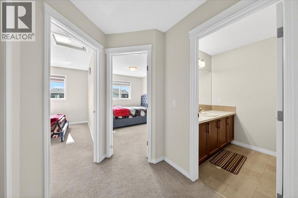 15 Savanna Parade — photo 29