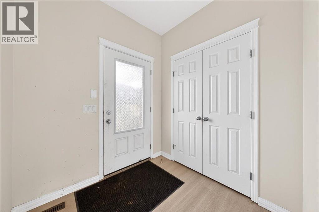 15 Savanna Parade - photo 4