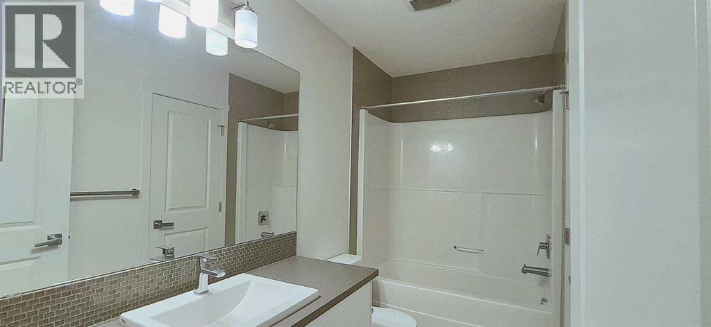 #226 25 AUBURN MEADOWS Avenue SE - 25