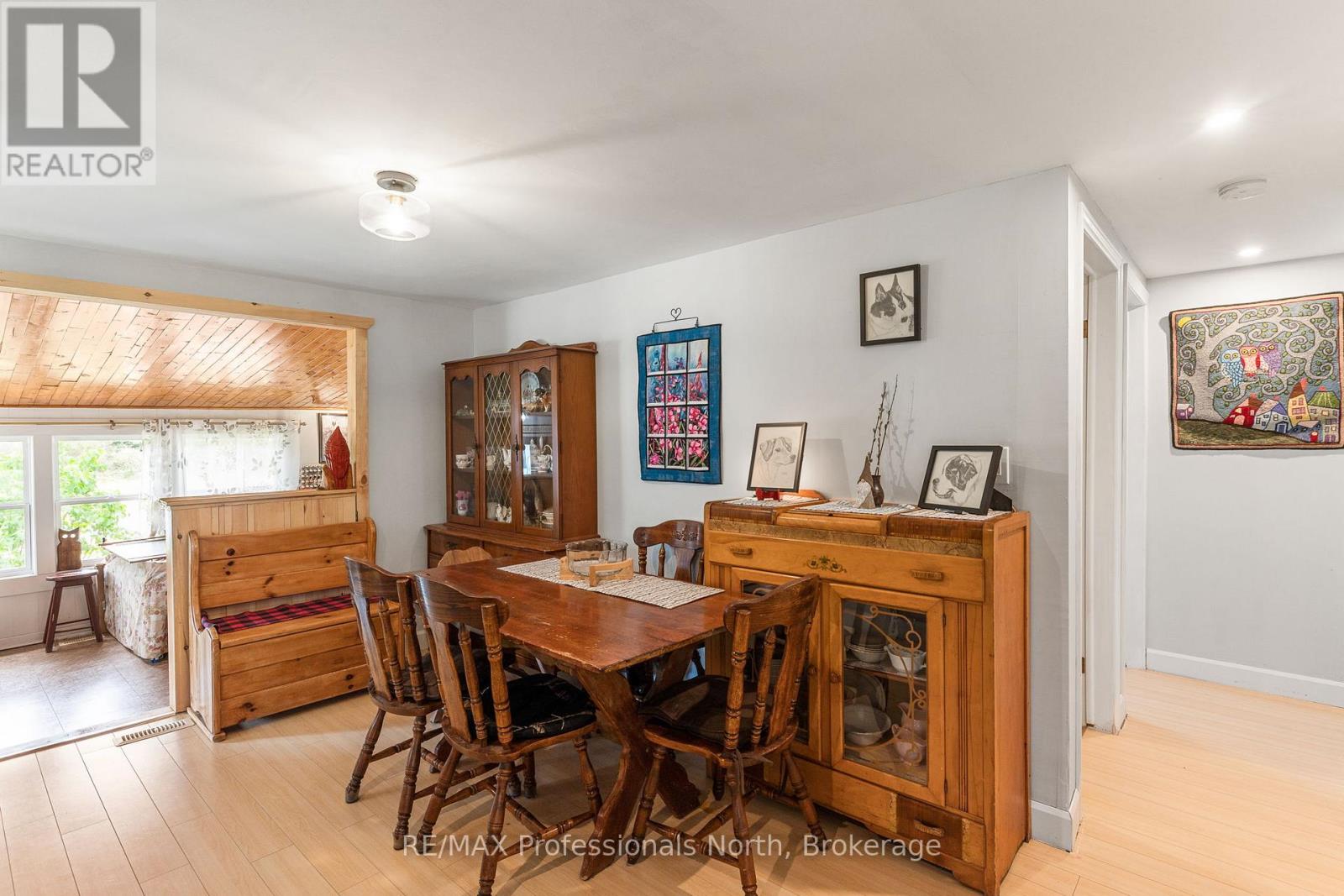1077 EIGHTH LANE - 13